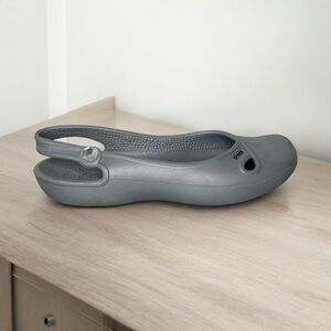 Crocs Women's Size 8 Grey Olivia Jeweled Slip On Slingback Strap Flat Shoe